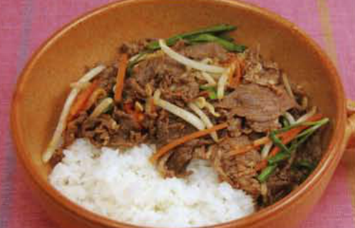 プルコギ飯とレンコンとシメジのピクルス