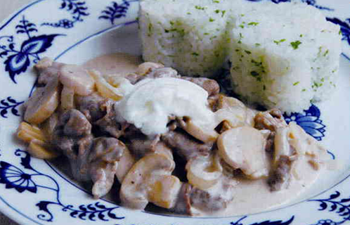 ビーフストロガノフとポトフ