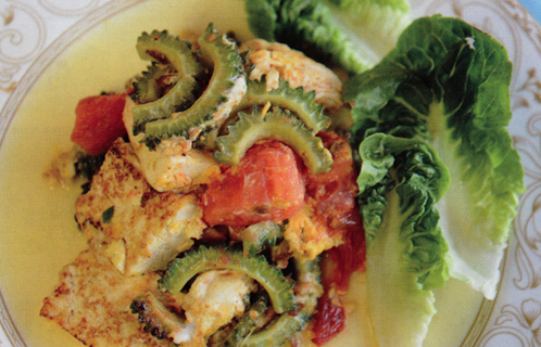 カレー風味のゴーヤーチャンプルーとゴーヤーと焼きナスのサラダ