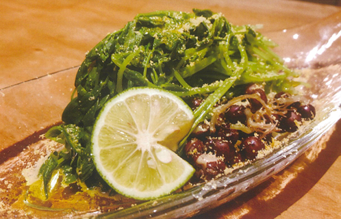 納豆とナガイモのチャーハンとアスパラガスの豚肉巻き揚げ出し風