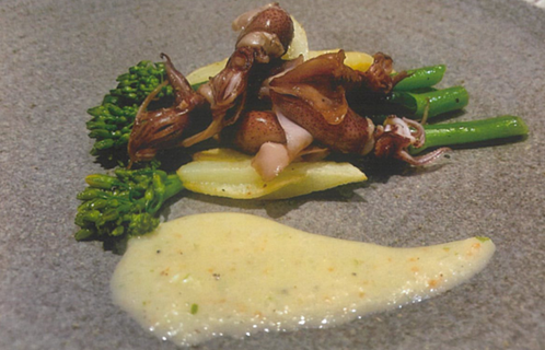 新ジャガイモとホタルイカのサラダと新タマネギと新ジャガイモのかき揚げ